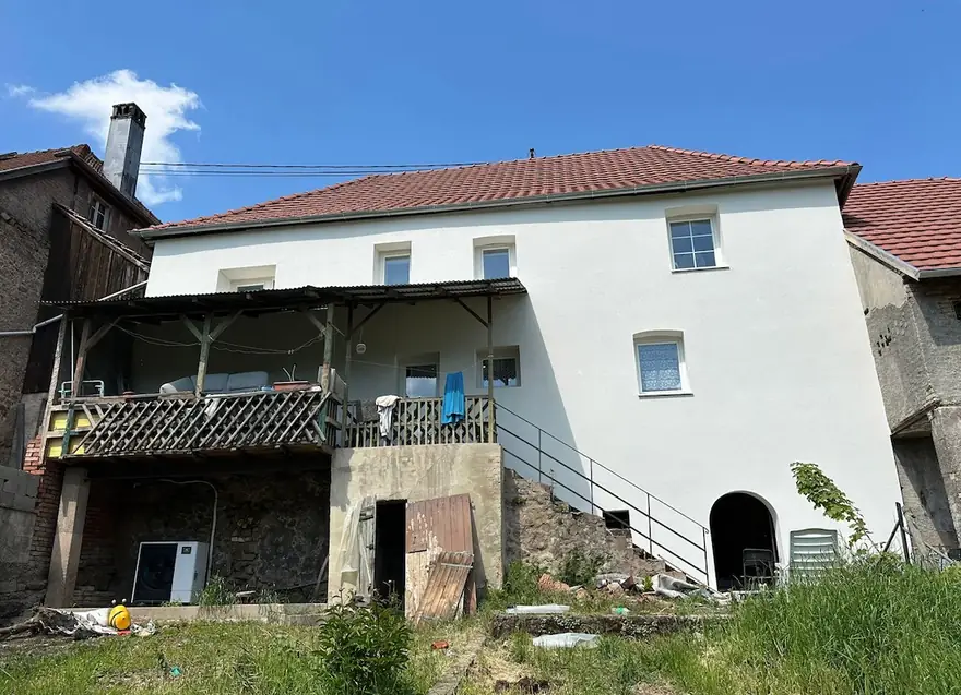 Façade rénovée après travaux LCDER